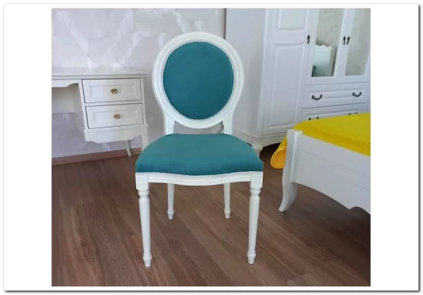 Стул Рамито точеные ноги заказать по цене 34 400 руб. в Нижнем Новгороде