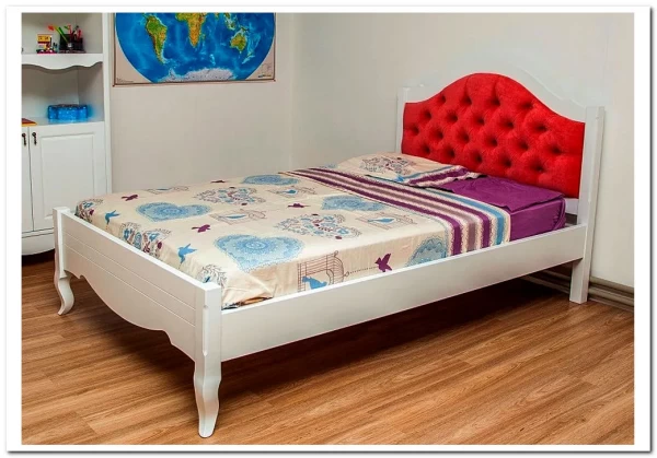 Кровать Авиньон с каретной стяжкой (90х200) из массива бука заказать по цене 57 579 руб. в Нижнем Новгороде